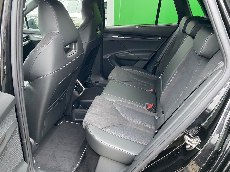 Skoda Elroq 60 iV Sportline 5d