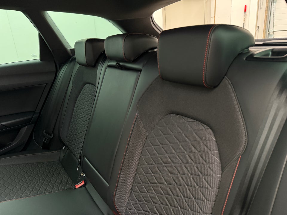 Seat Leon 1,4 eHybrid FR Sportstourer DSG 5d