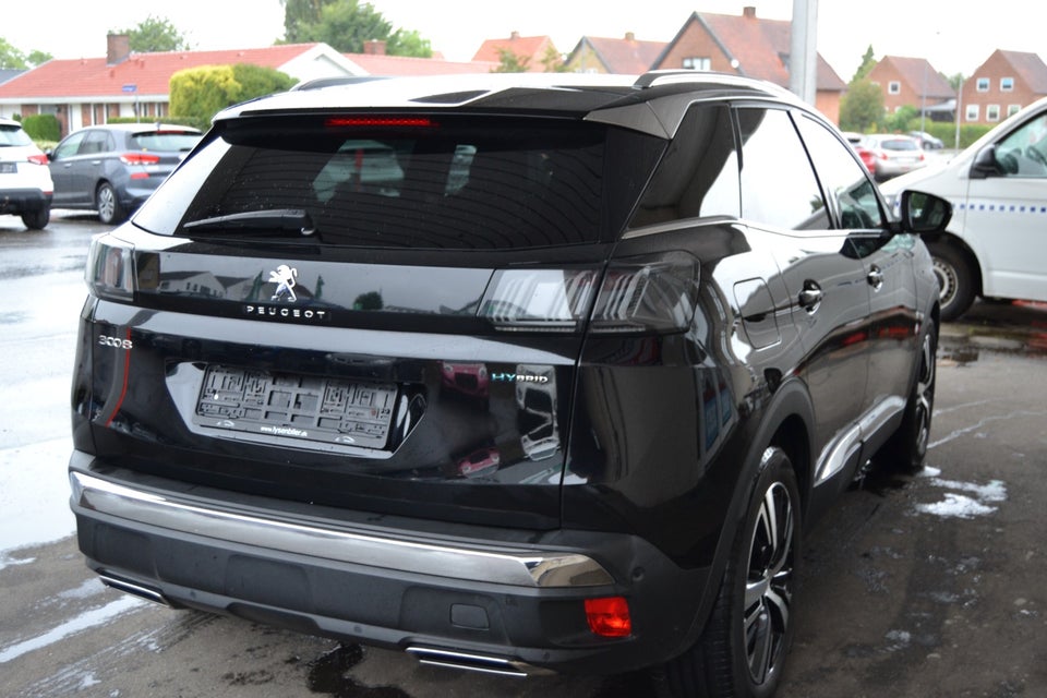 Peugeot 3008 1,6 Hybrid GT Black Pack EAT8 5d