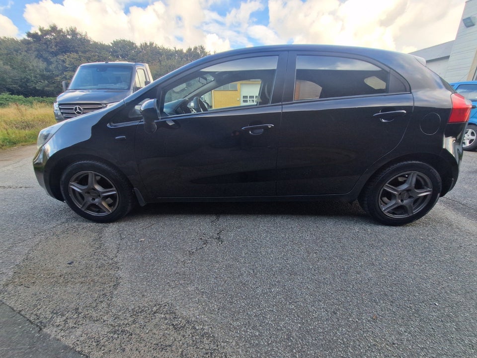 Kia Rio 1,4 CRDi 90 Active 5d