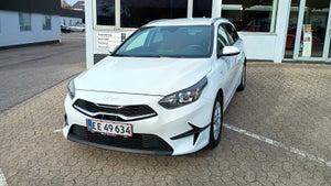 Kia Ceed, modelår 2025, 14,000 km