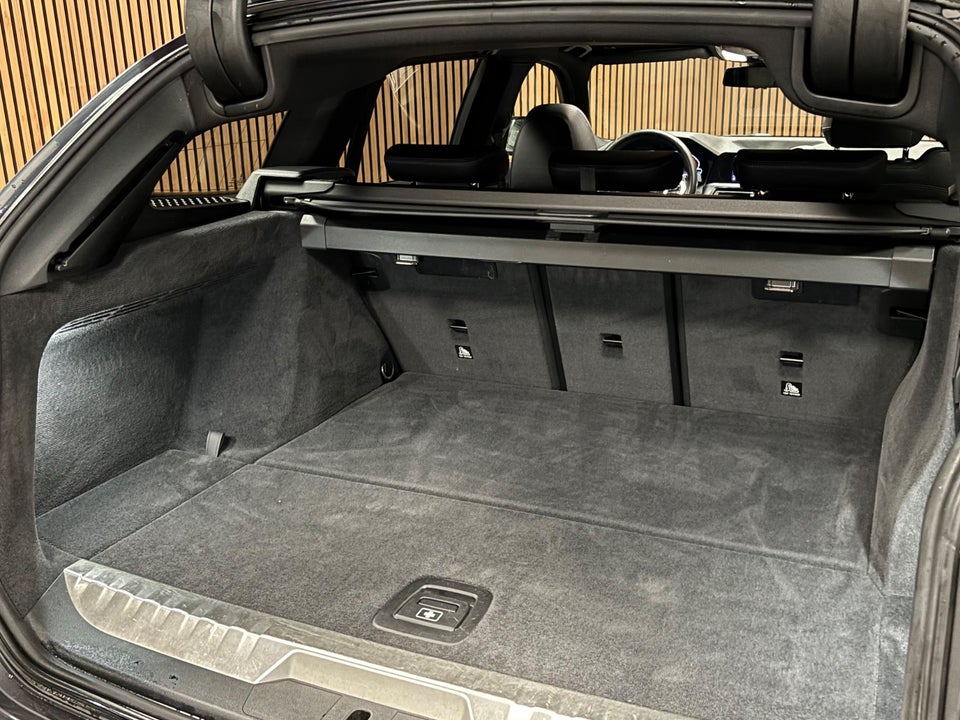 BMW 330e 2,0 Touring M-Sport aut. 5d