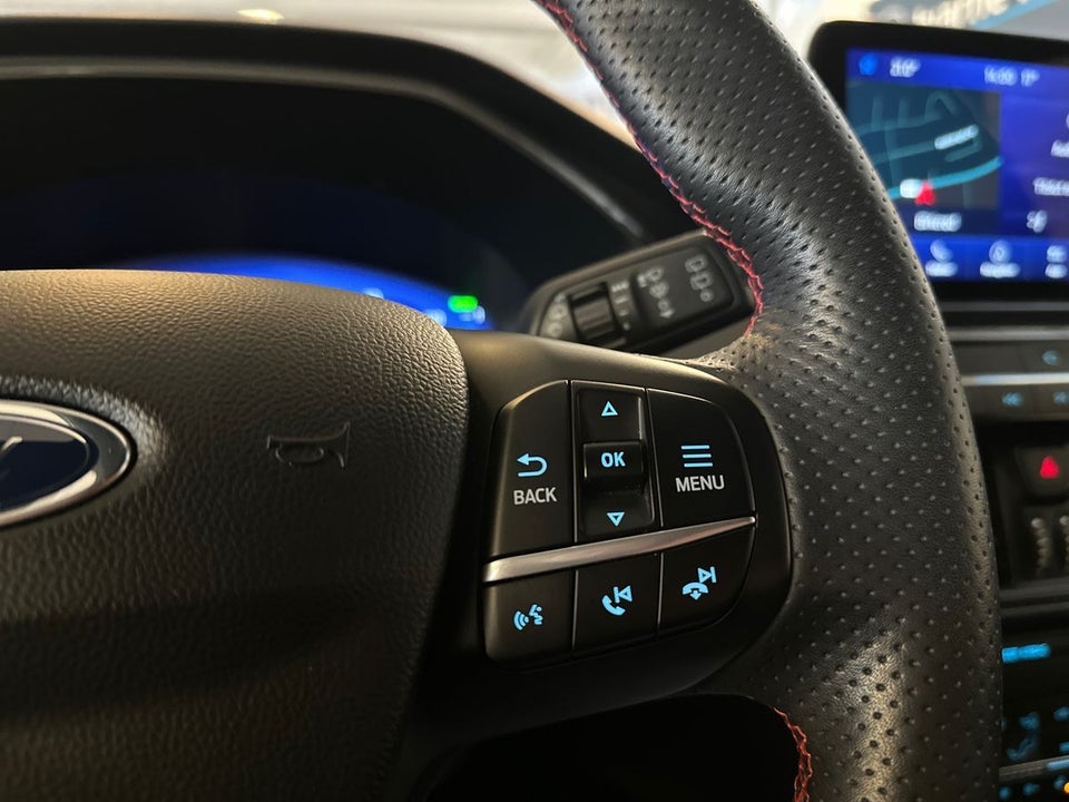 Ford Kuga 2,5 PHEV ST-Line X CVT 5d