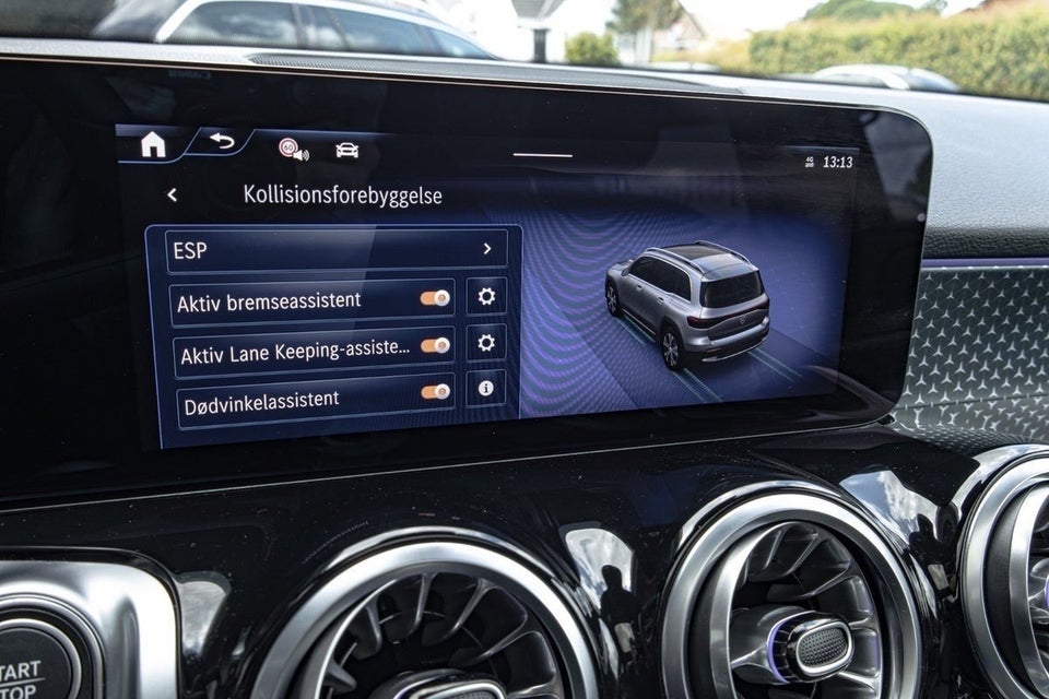 Mercedes EQB300 Progressive 4Matic 5d