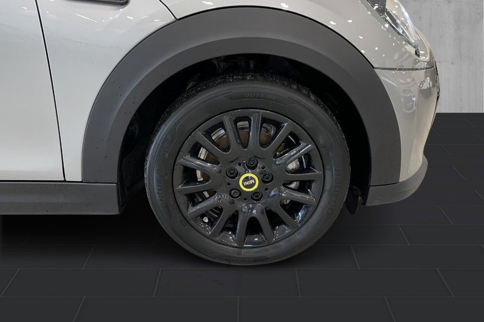 MINI Cooper SE Classic 3d