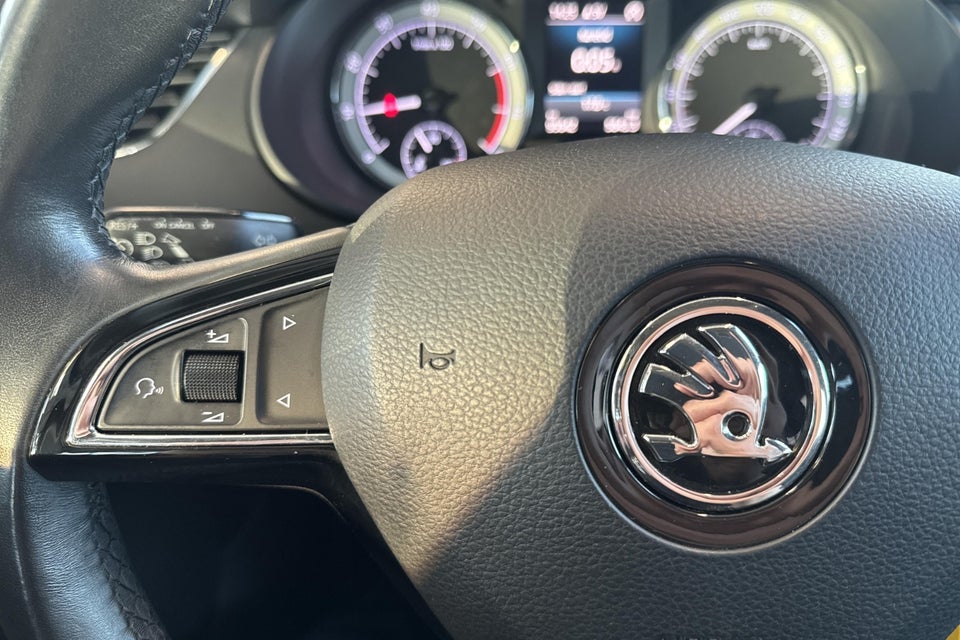 Skoda Octavia 1,0 TSi 115 VM Edition Combi 5d