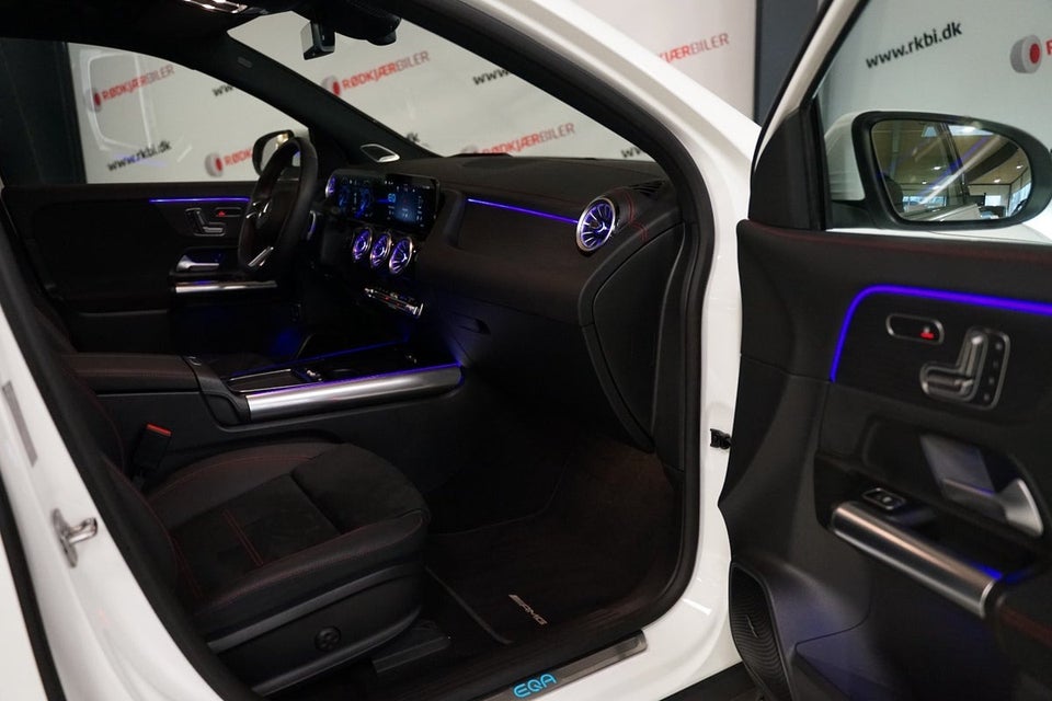 Mercedes EQA250+ AMG Line Van 5d