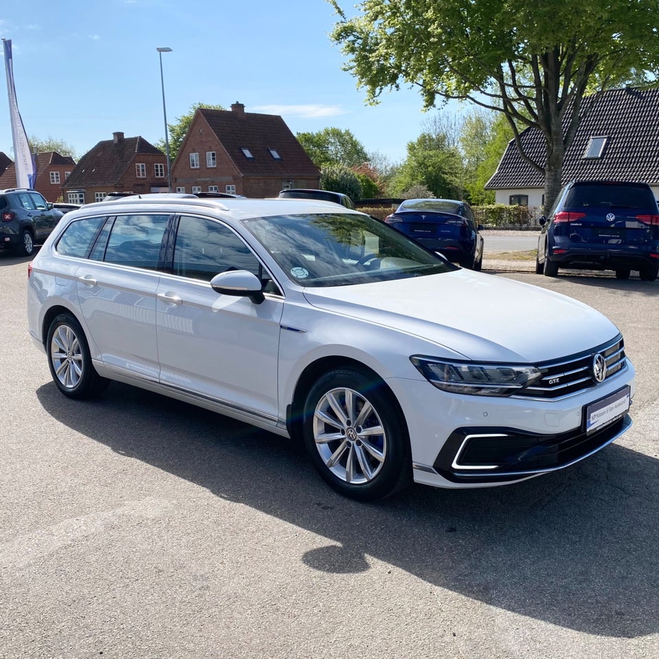 VW Passat 1,4 GTE Variant DSG 5d