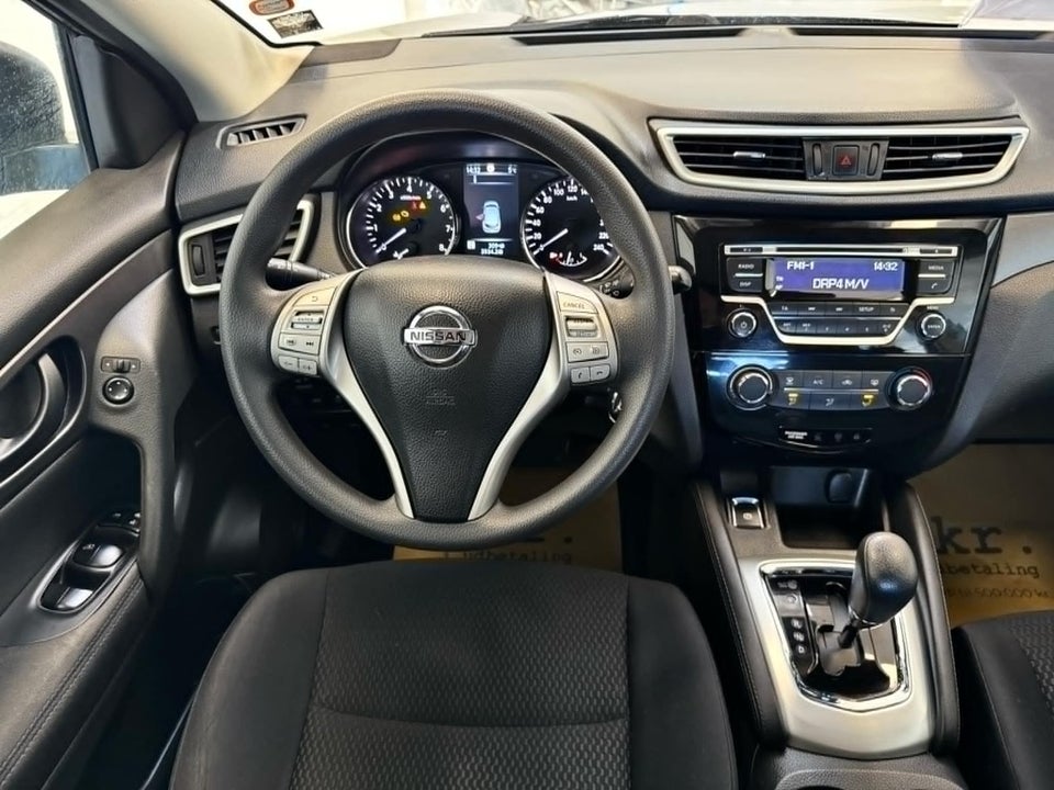 Nissan Qashqai 1,2 Dig-T 115 N-Connecta X-tr. 5d