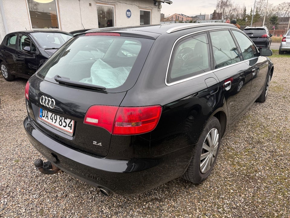 Audi A6 2,4 V6 Avant Multitr. 5d