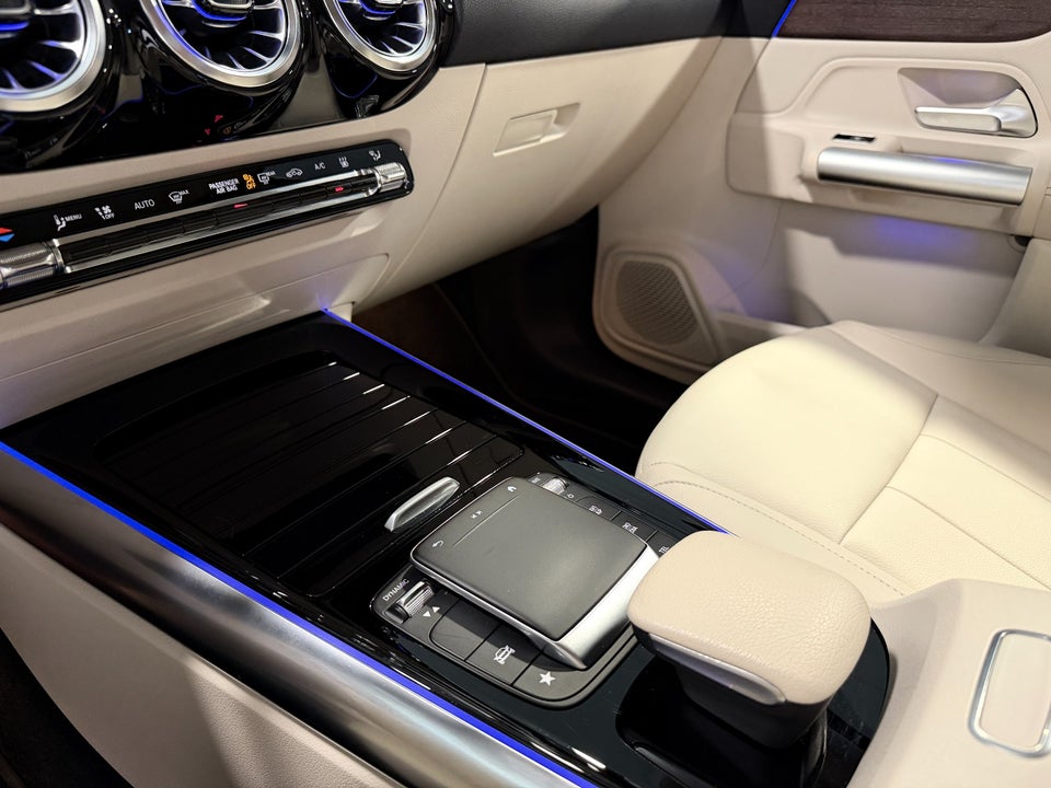 Mercedes EQA250 Progressive 5d