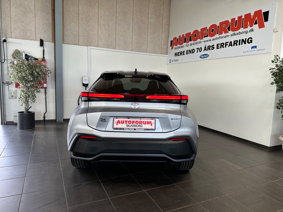 Toyota C-HR 2,0 Plug-in Hybrid Style Smart 5d