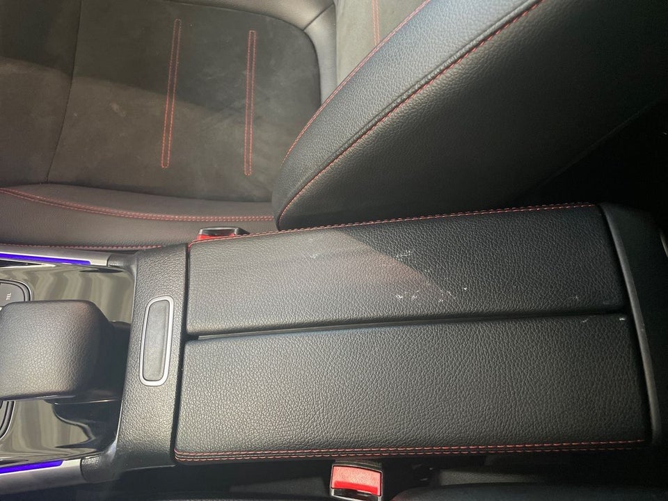 Mercedes EQB300 4Matic 5d