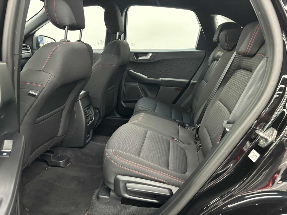 Ford Kuga 2,5 PHEV ST-Line CVT 5d