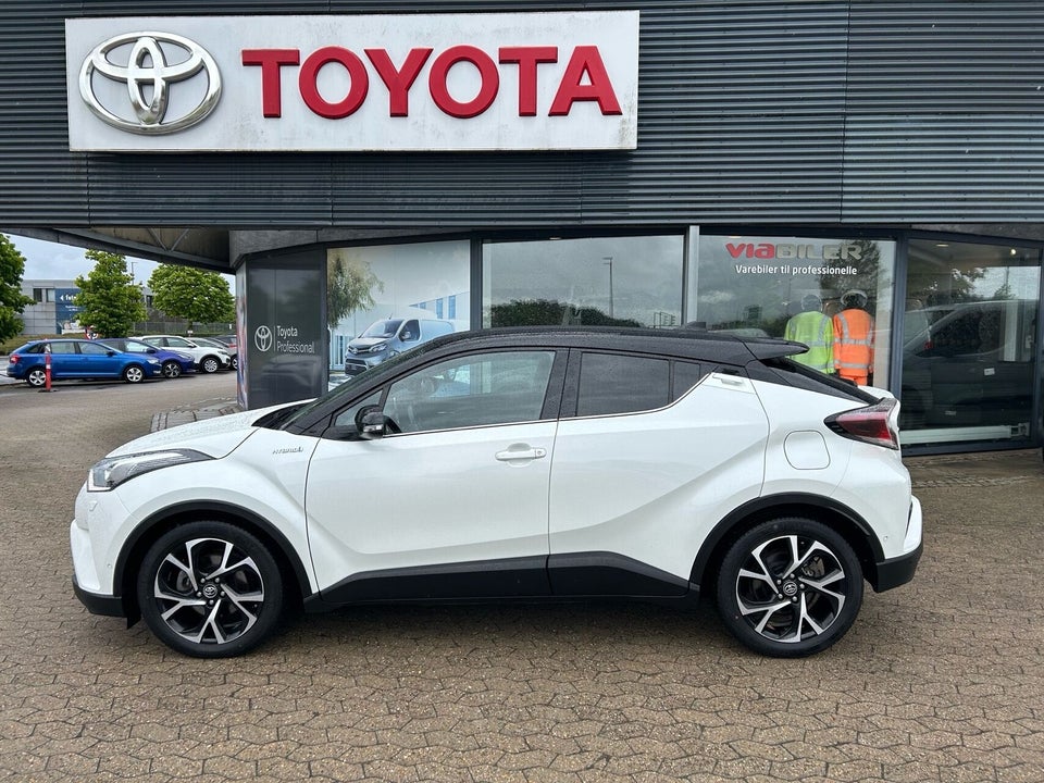 Toyota C-HR 1,8 Hybrid C-LUB Business CVT 5d