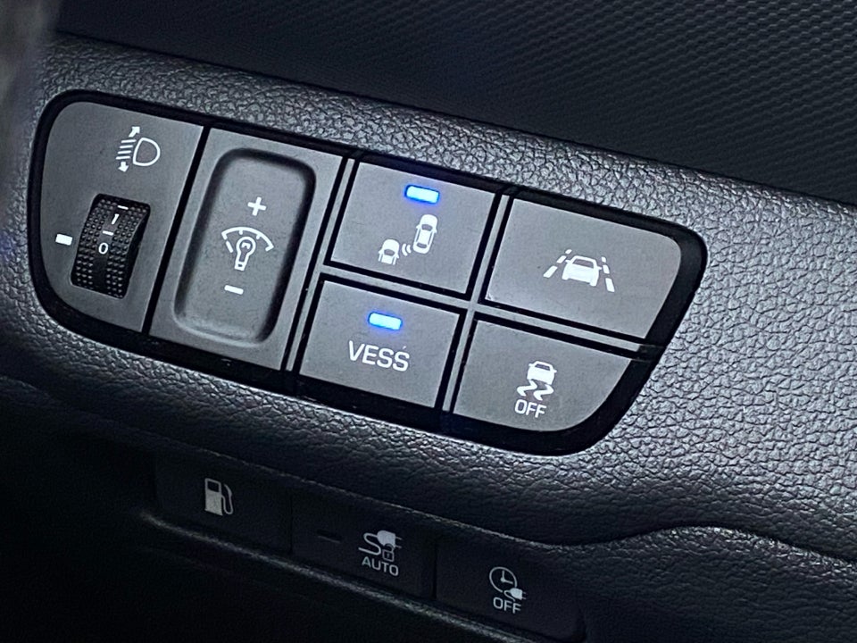 Hyundai Ioniq 1,6 PHEV Premium DCT 5d