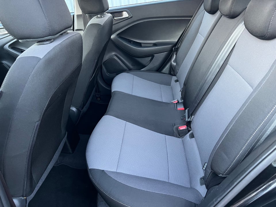 Hyundai i20 1,25 Summer Style 5d