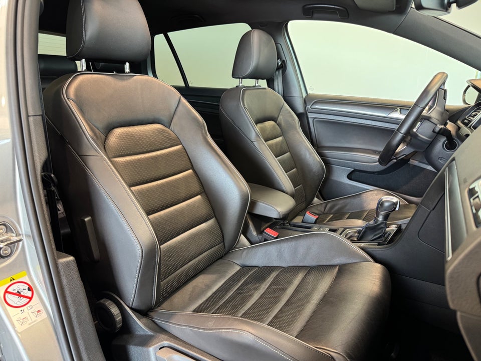 VW Golf VII 1,4 GTE DSG 5d