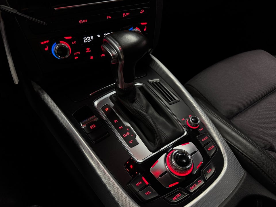 Audi Q5 3,0 TDi 245 quattro S-tr. 5d