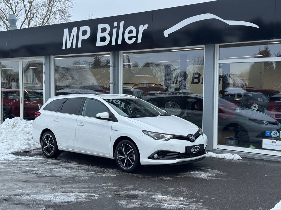 Toyota Auris 1,8 Hybrid H2 Comfort Touring Sports CVT 5d