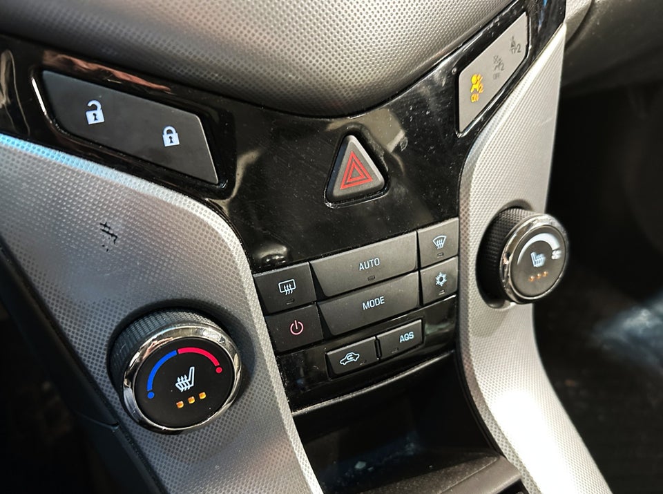 Chevrolet Cruze 2,0 VCDi 150 LT aut. 4d