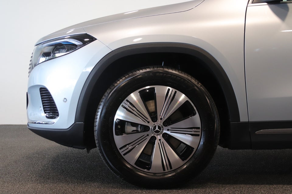 Mercedes EQA250 Progressive 5d