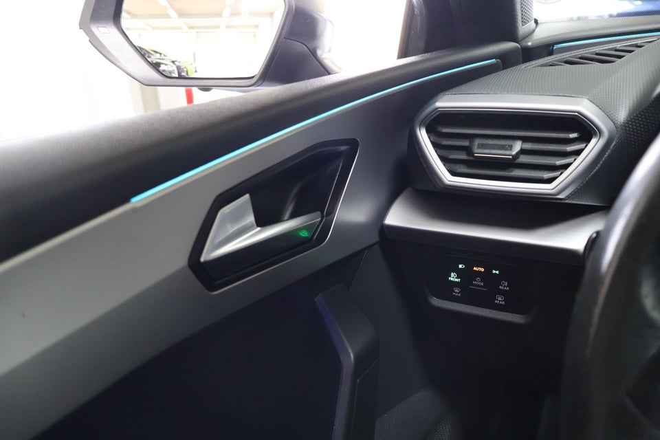 Seat Leon 1,4 eHybrid FR Sportstourer DSG 5d