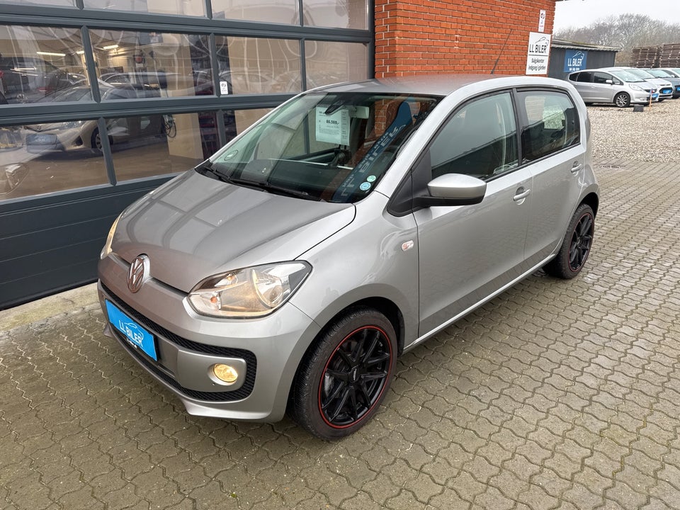 VW Up! 1,0 75 Move Up! ASG 5d