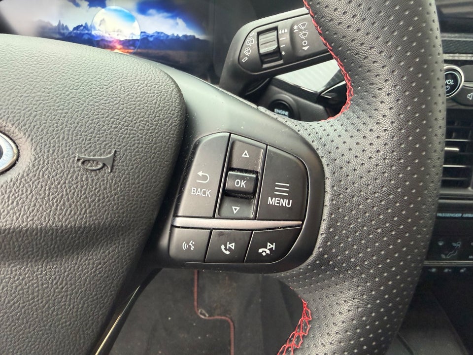 Ford Kuga 2,5 PHEV Graphite Tech CVT 5d
