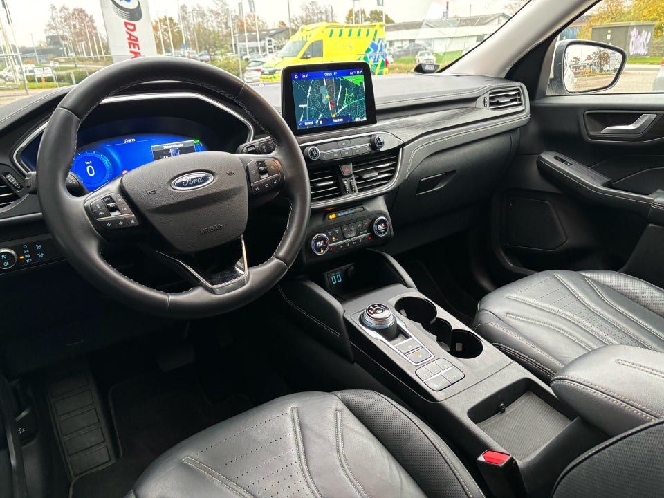 Ford Kuga 2,5 PHEV Vignale CVT 5d