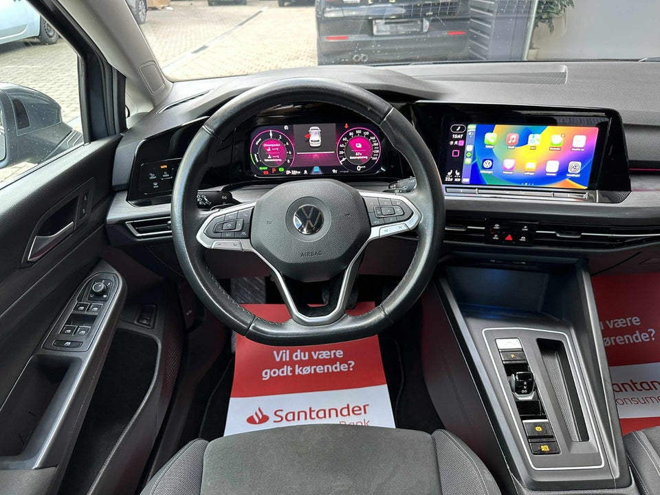 VW Golf VIII 1,4 eHybrid DSG 5d