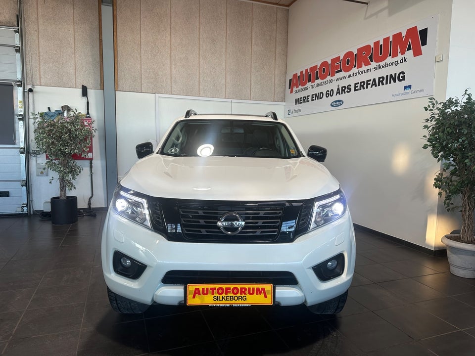 Nissan Navara 2,3 dCi 190 Db.Kab N-Guard aut. 4d
