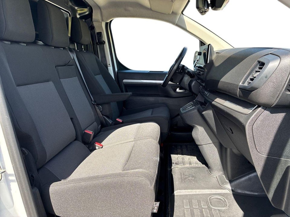 Peugeot Expert 2,0 BlueHDi 144 L3 Premium EAT8 Van