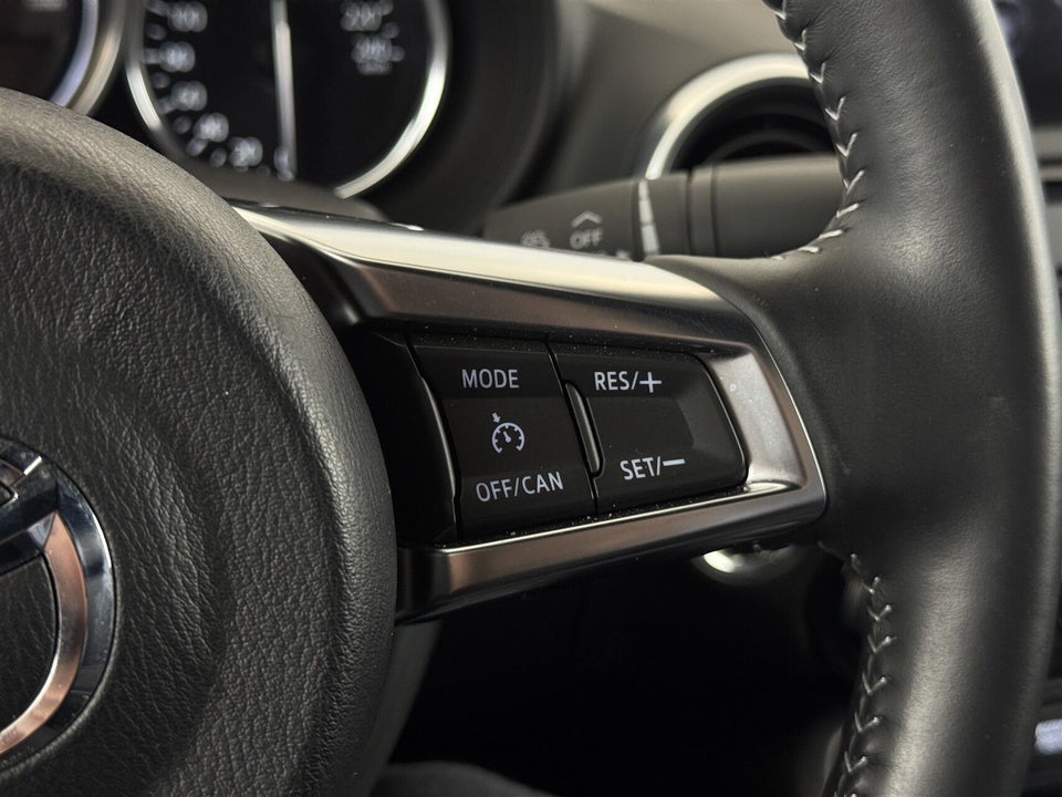 Mazda MX-5 2,0 SkyActiv-G 184 Roadster Exclusive-Line 2d