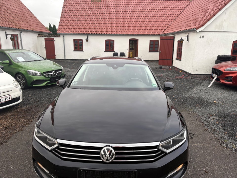 VW Passat 1,8 TSi 180 High+ Variant DSG 5d