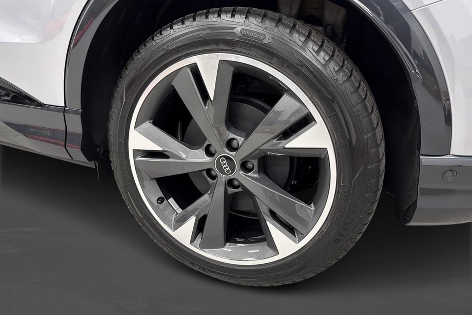 Audi Q4 e-tron 45 S-line Edition 5d