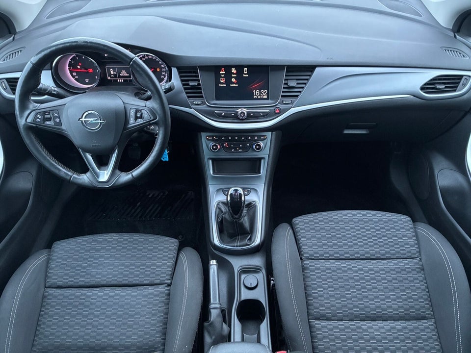 Opel Astra 1,4 T 150 Impress 5d