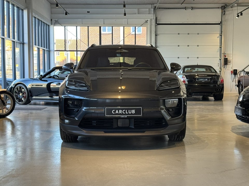 Porsche Macan 5d