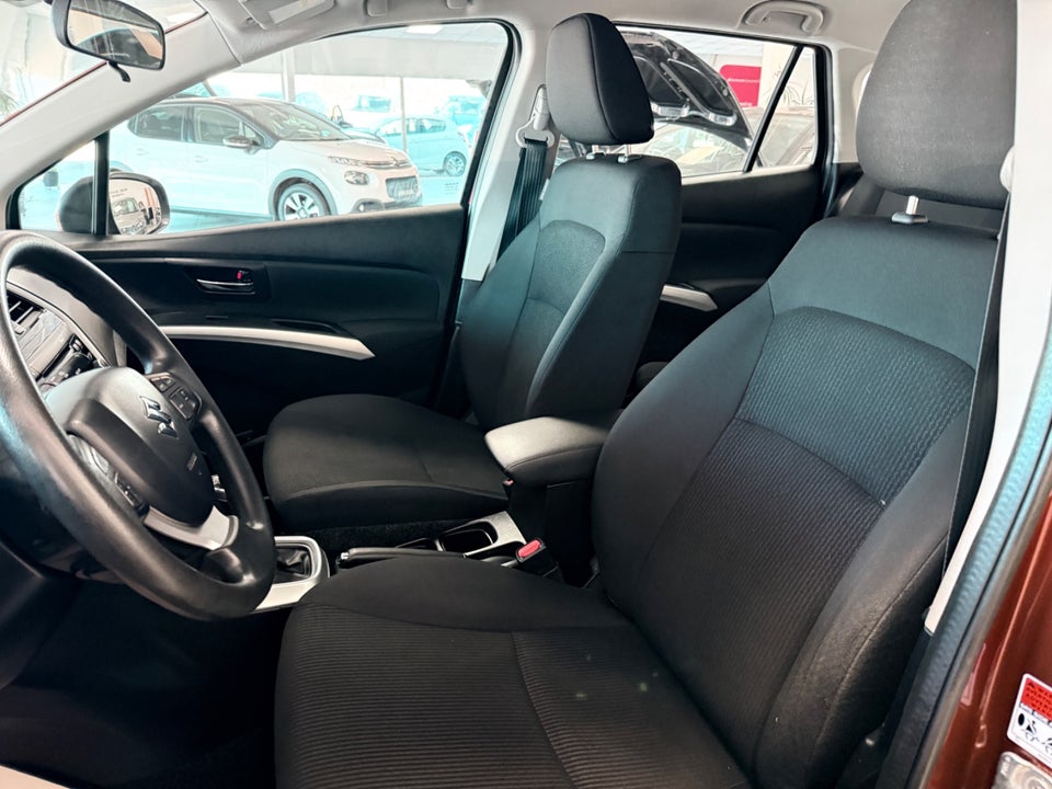 Suzuki S-Cross 1,0 Boosterjet Active 5d