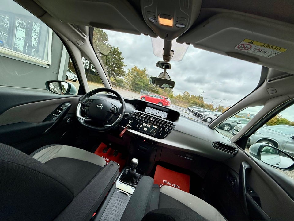 Citroën Grand C4 Picasso 1,6 e-HDi 115 Exclusive 7prs 5d