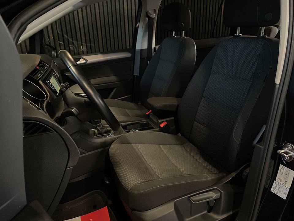 VW Touran 2,0 TDi 150 Comfortline DSG 7prs 5d