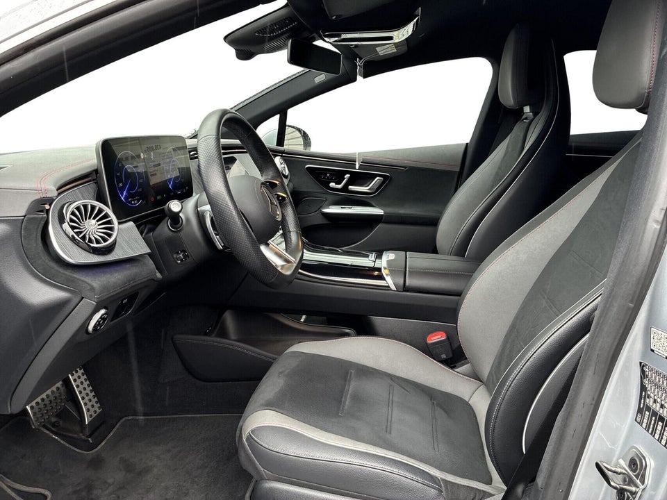 Mercedes EQE350 AMG Line 4d