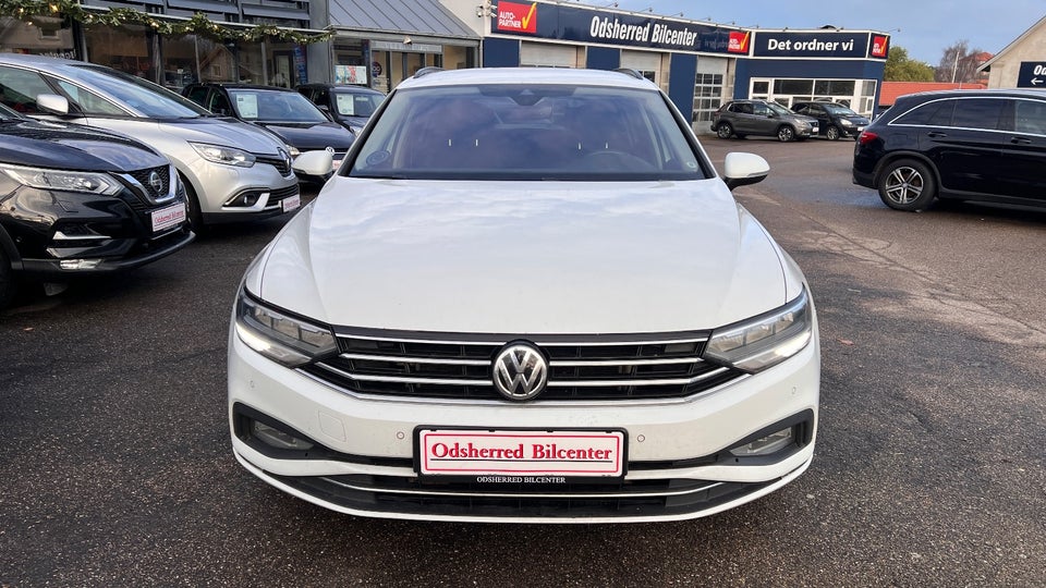 VW Passat 2,0 TDi 150 Business+ Variant DSG 5d