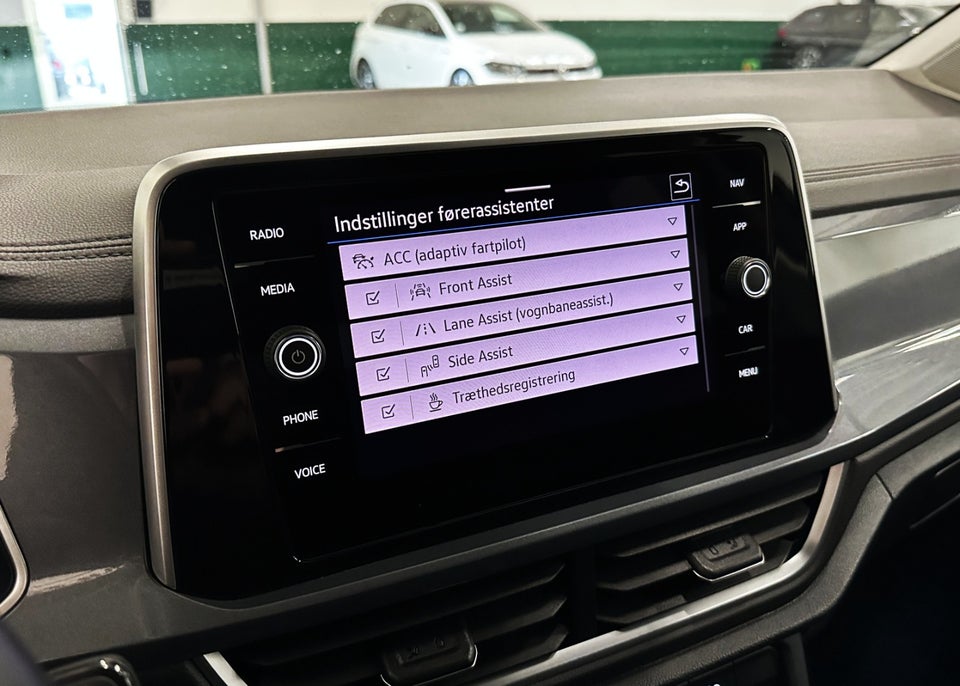 VW T-Roc 2,0 TDi 150 Style DSG 5d