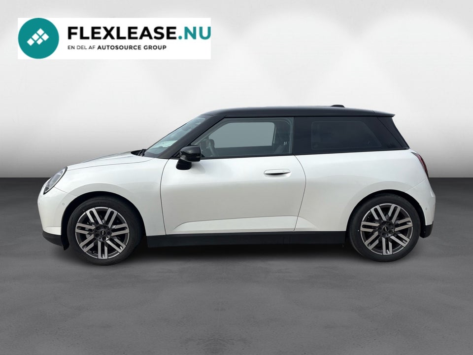 MINI Cooper E Favoured Trim M 3d