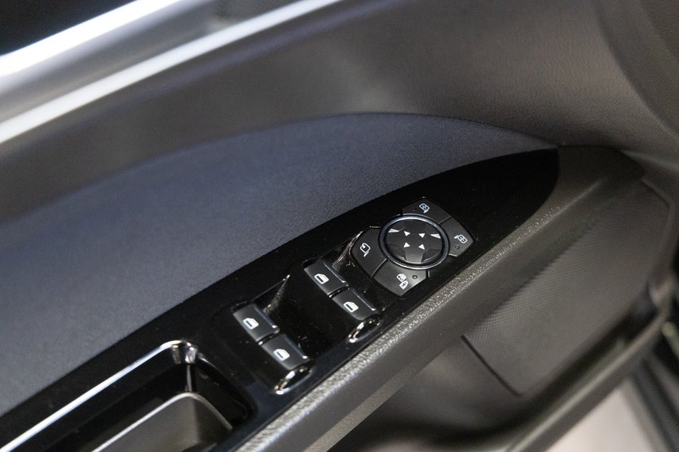 Ford Mondeo 1,5 SCTi 160 Titanium stc. 5d