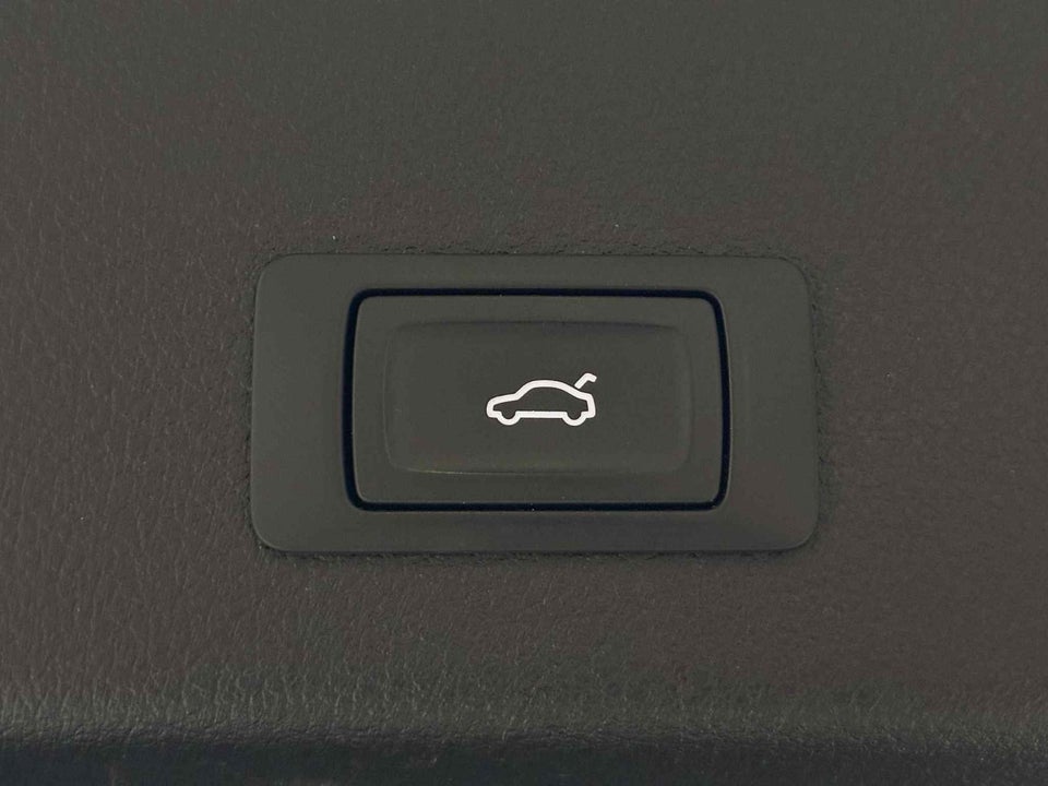 Audi e-tron 55 S-line quattro 5d