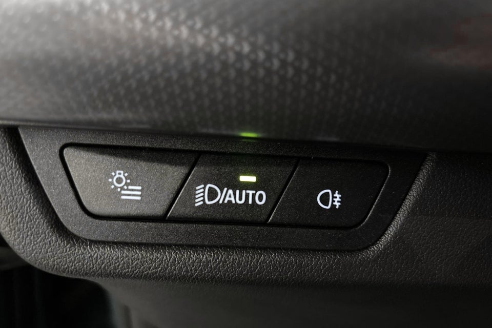 BMW iX1 xDrive30 Fully Charged 5d