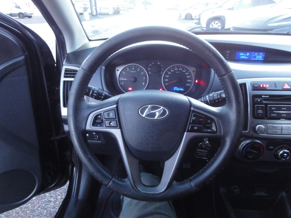 Hyundai i20 1,25 Classic XTR+ 5d