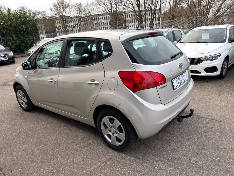 Kia Venga 1,4 CVVT 5d